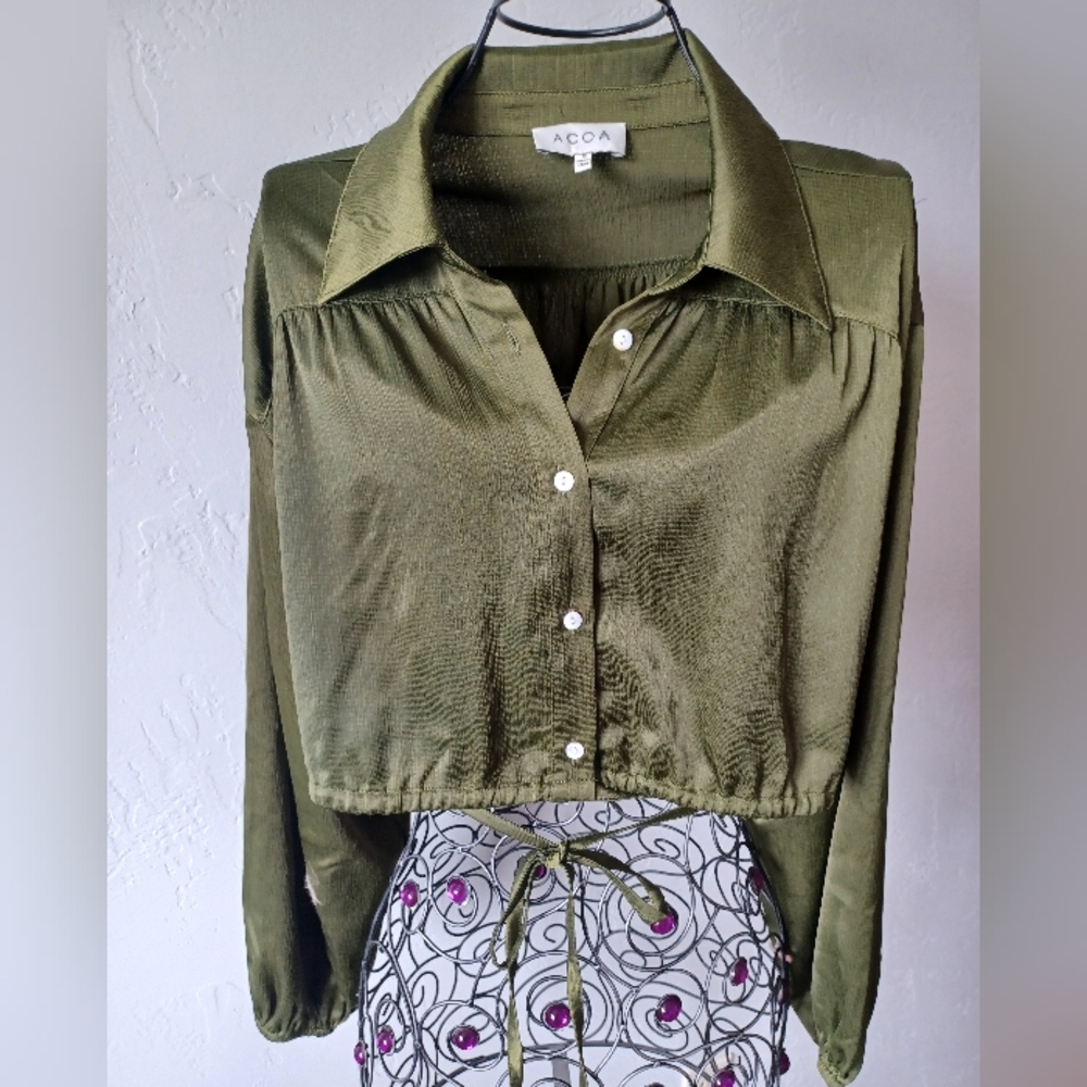 NWT Acoa "Here With Me" Olive Crop Blouse With Wrap Around Waist Tie